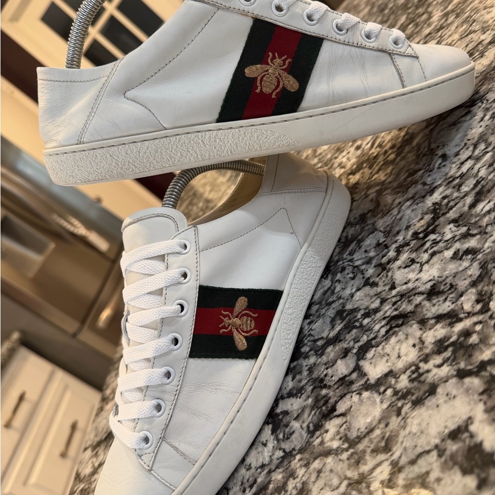 Gucci White Leather Sneakers with Green & Red Web and Gold Bee Embroidery
